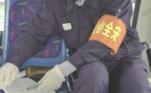 ȫTb