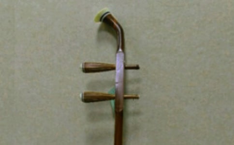 СW